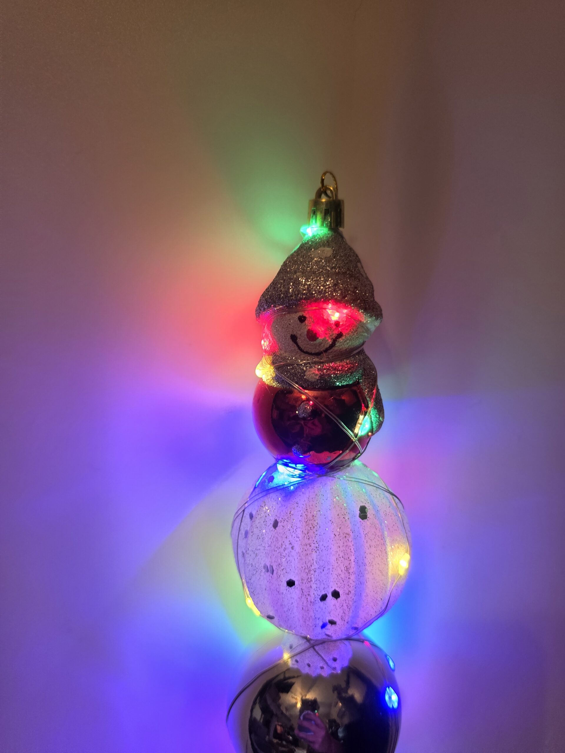 Small Bulb Dowel - red, white & silver bulbs with snowman ornament topper - multi-color LED lights - Image 4